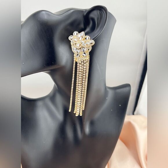 Gold Crystal Rhinestone Fringe Dangle Earrings – Elegant Statement Piece - Picture 5 of 9